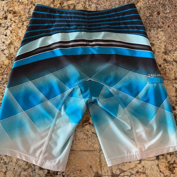 Billabong Platinum X board shorts - Picture 2 of 5